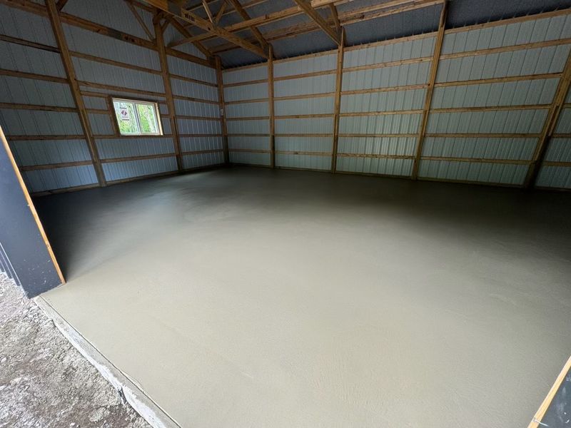 Pole Barns / Concrete Foundations
