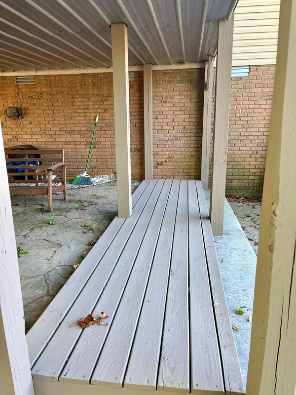 Deck and Fence Staining