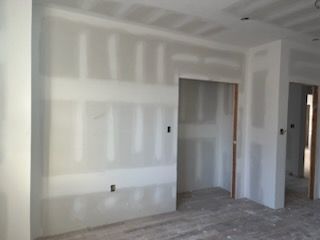 Skim Coating / Sheetrock Repair