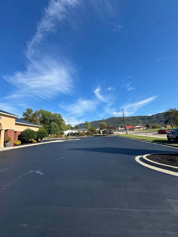 Asphalt Paving