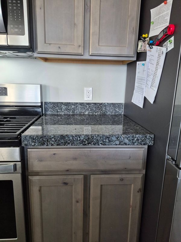 Kitchen Backsplash Installation