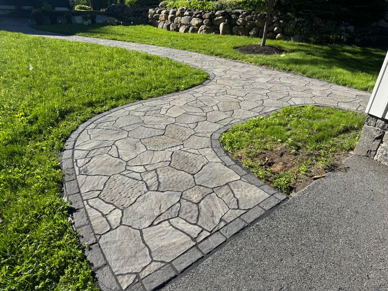 Glen Lake paver patio and walkway