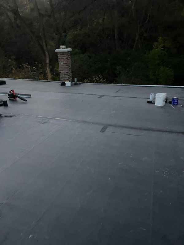 Low slope roofing services