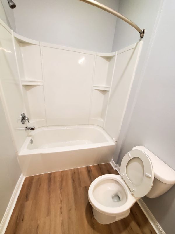 Janitorial & Cleaning Services - Residential, Commercial & Construction