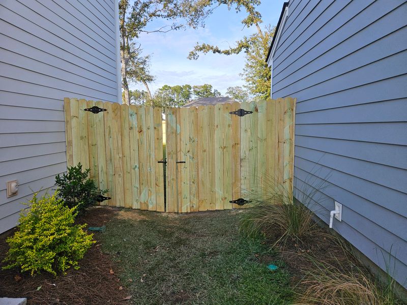 Wood Style Fences