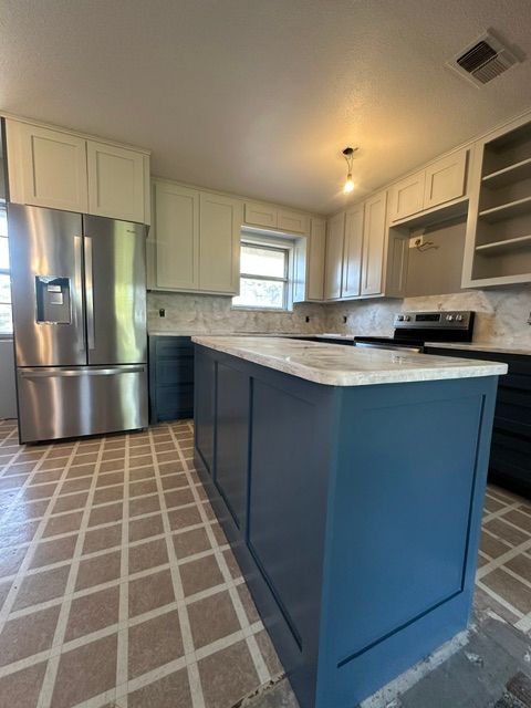 Stone & Solid Surface Countertops