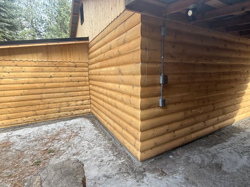 Log Home Restoration