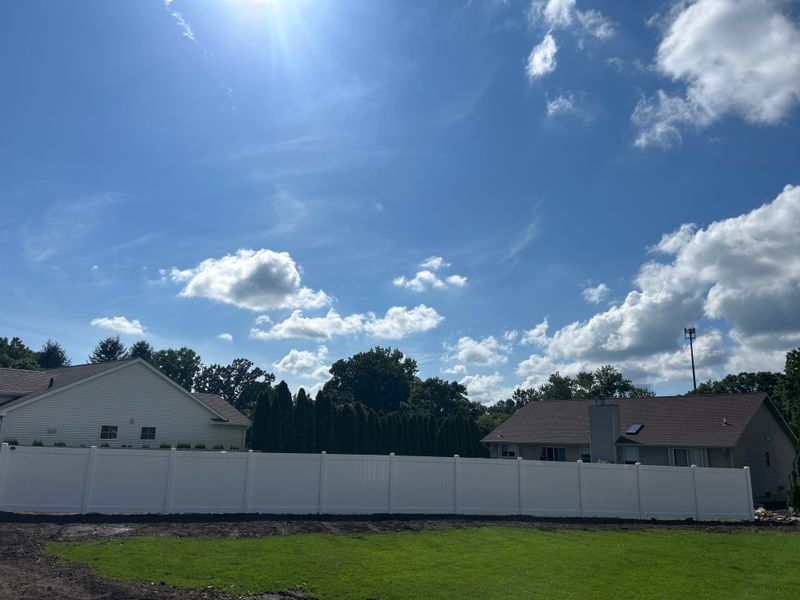 Vinyl Fencing