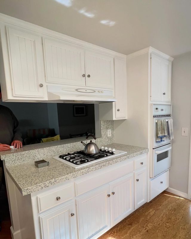 Kitchen and Cabinet Refinishing