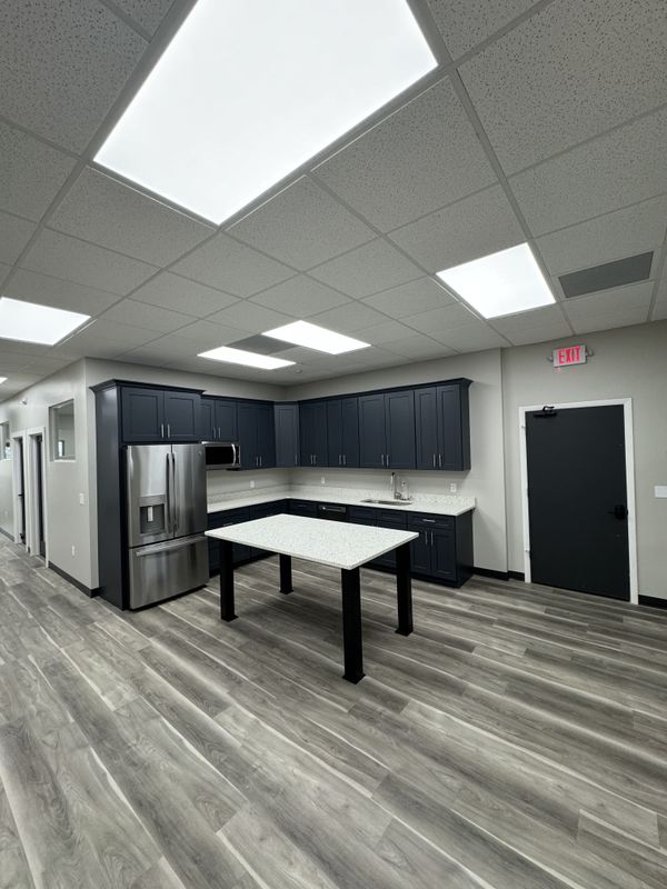 New Commercial Buildings / Commercial Renovations