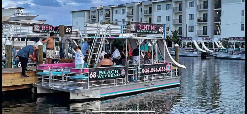 Party Boats / Fun Ships