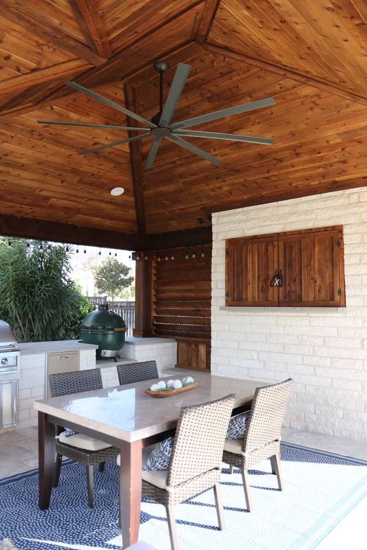 Outdoor Kitchen Construction