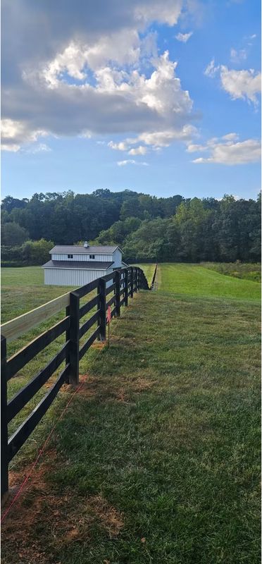 4 Rail Horse Fence