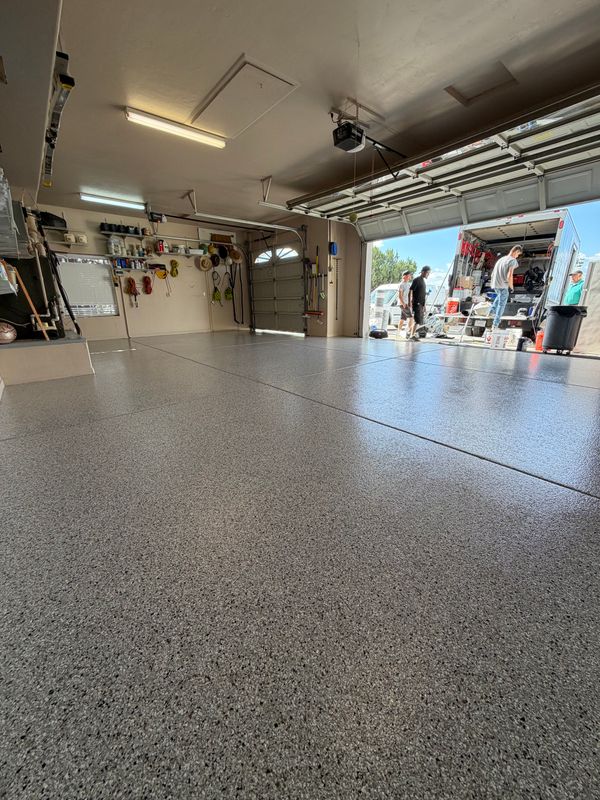 Polyaspartic & Epoxy Garages
