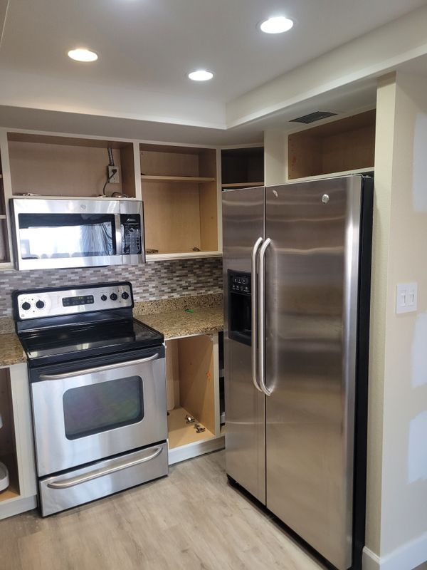 Kitchen Cabinet Repainting