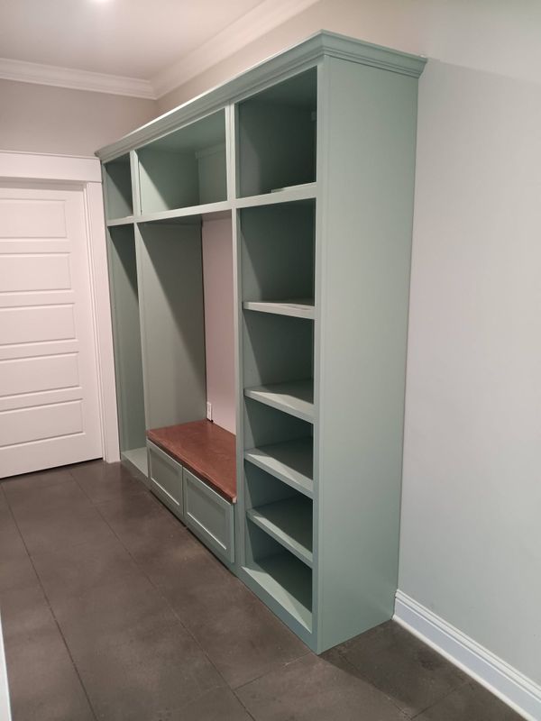 Custom Cabinet Manufacturing