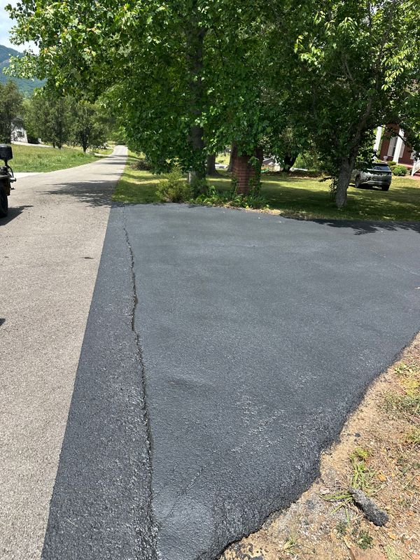 Asphalt Seal Coating