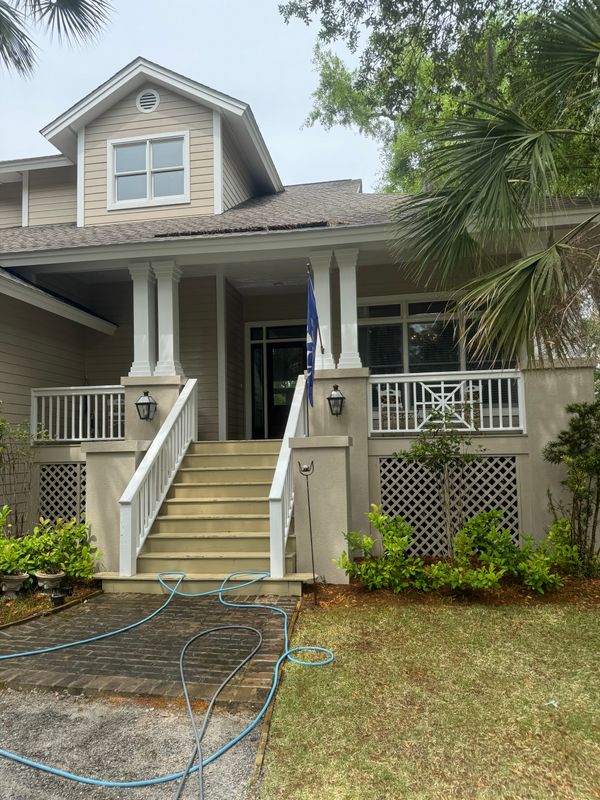 Driveway and Sidewalk Cleaning