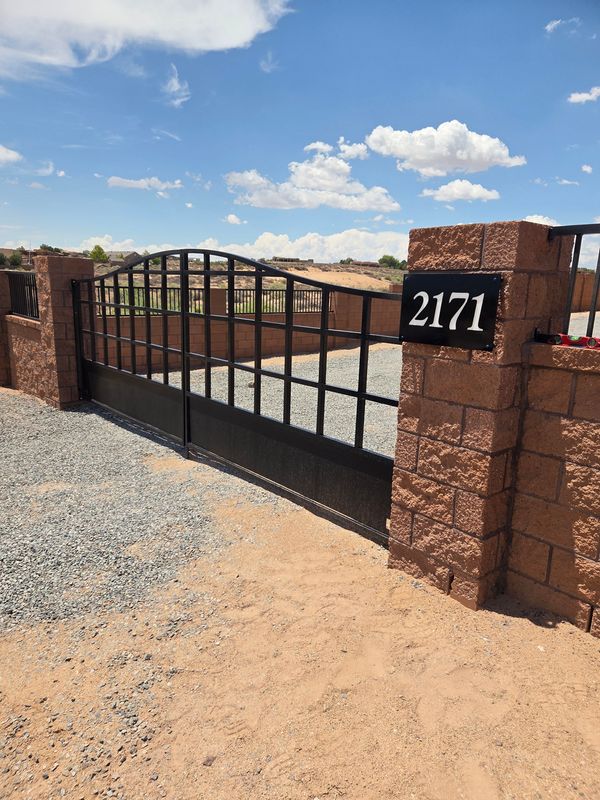 Rolling Gates