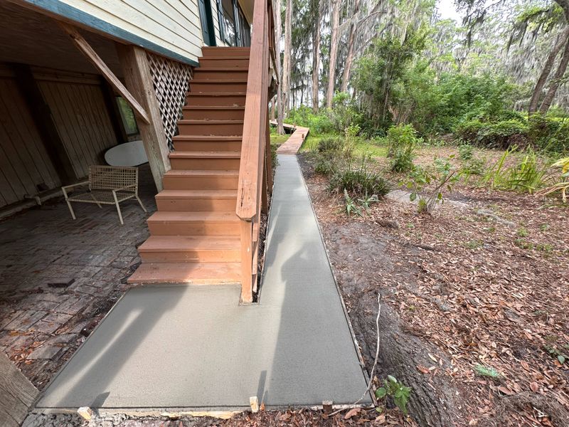 Concrete Patio and Driveways