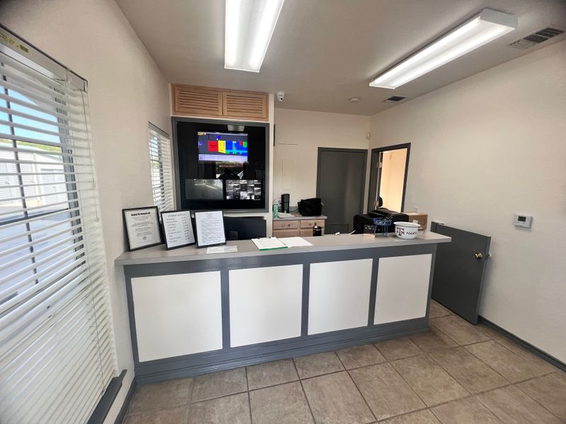 Commercial painting gallery