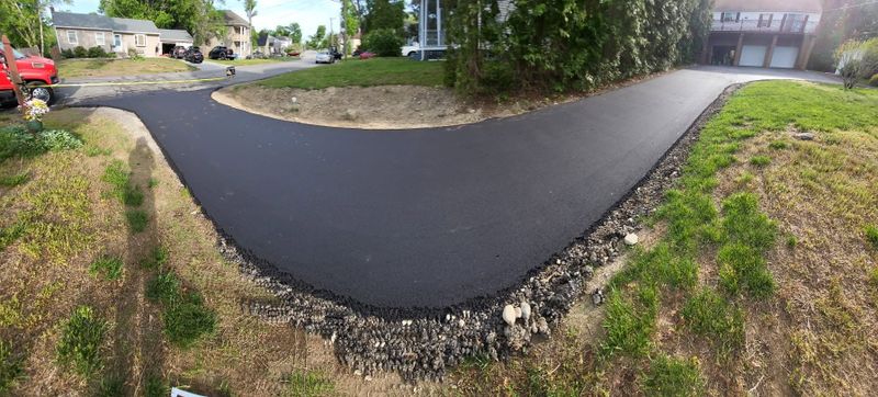Sealcoating