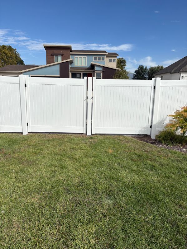 Vinyl Fencing