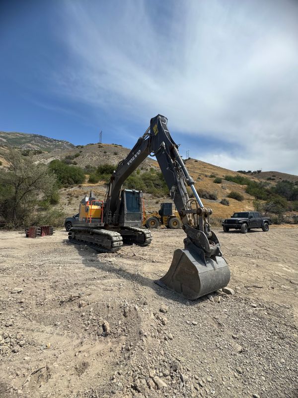 Residential & Commercial Excavation