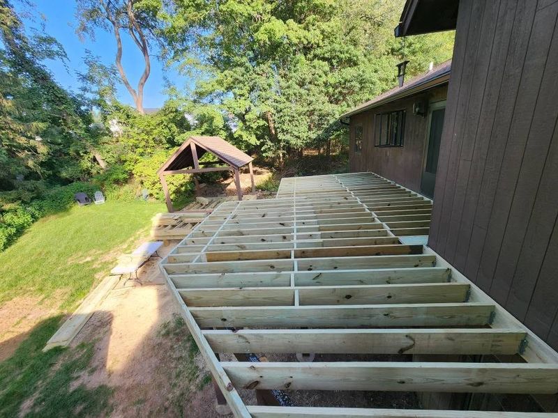 Professional Deck Building