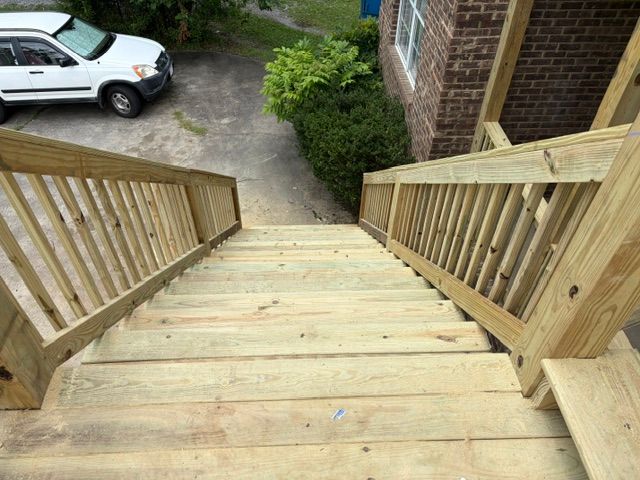 Deck & Patio