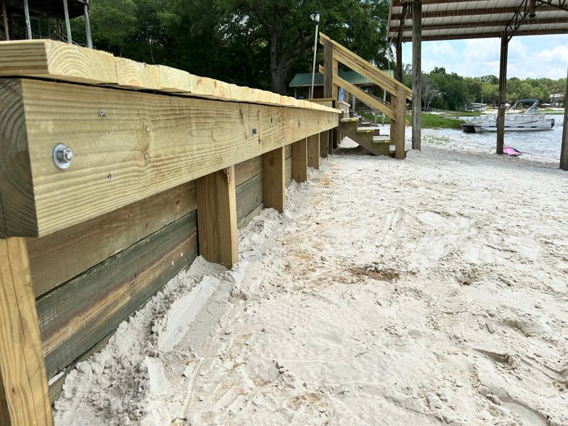 Seawall/ Retaining wall