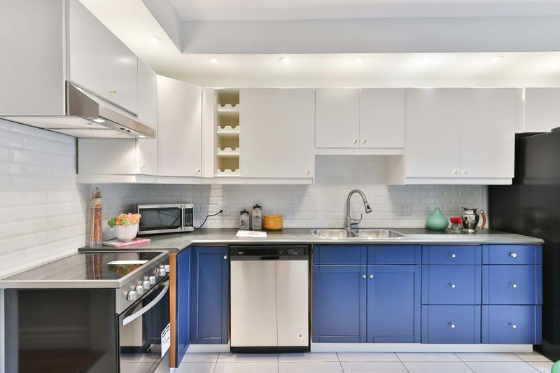 Cabinet Refinishing
