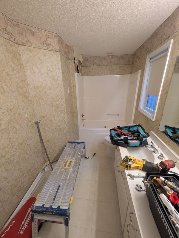 Bathroom & Kitchen Remodeling