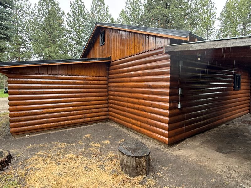 Log Home Restoration