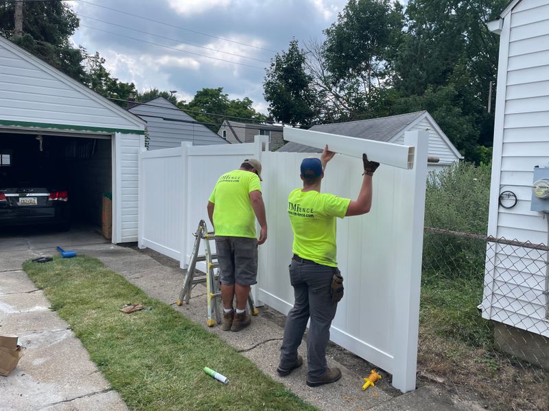 No-Dig Vinyl Privacy Fence Installation