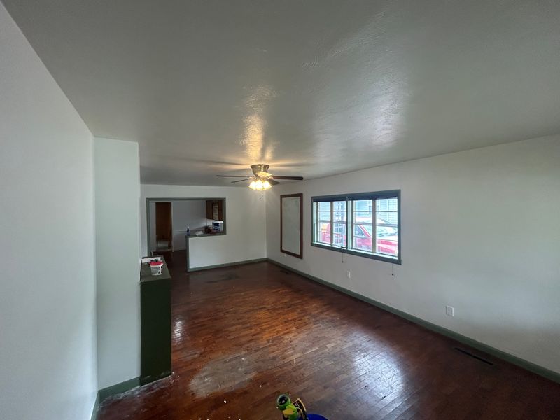 Drywall Repair & Installation