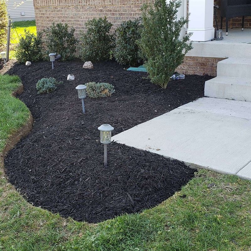 Landscape Design/Mulching