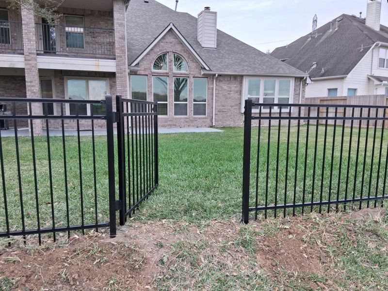 Metal Fence Installation