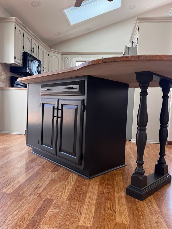 Kitchen and Cabinet Refinishing