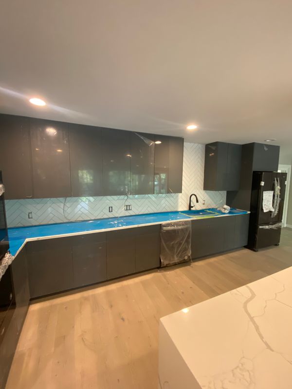 Kitchen & Bathroom Remodeling