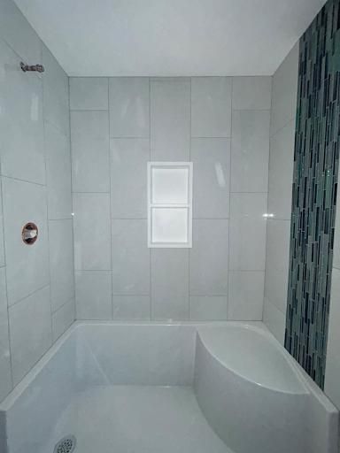 Bathroom Tiling
