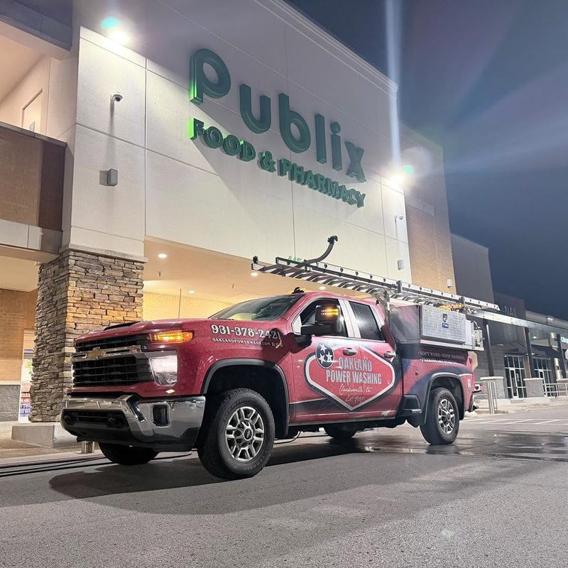 Storefront & Retail Exterior Cleaning