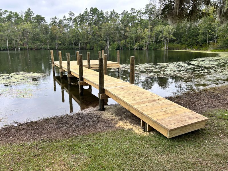 Docks