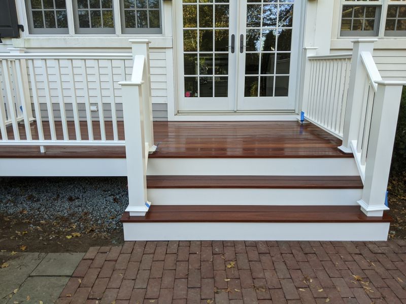 EXTERIOR CARPENTRY & DECKS (SELECT RENOVATIONS)