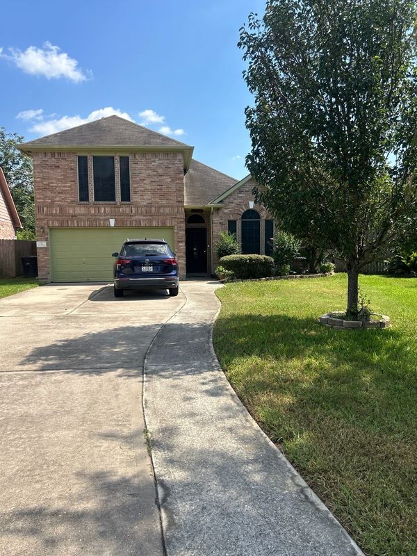 Revitalize Your Home's Protection: Premier Roofing Solutions in Houston by Azul Roofing & Construction LLC