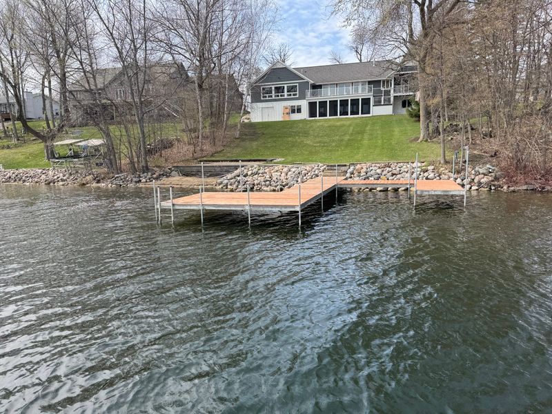 Dock installation / Removal