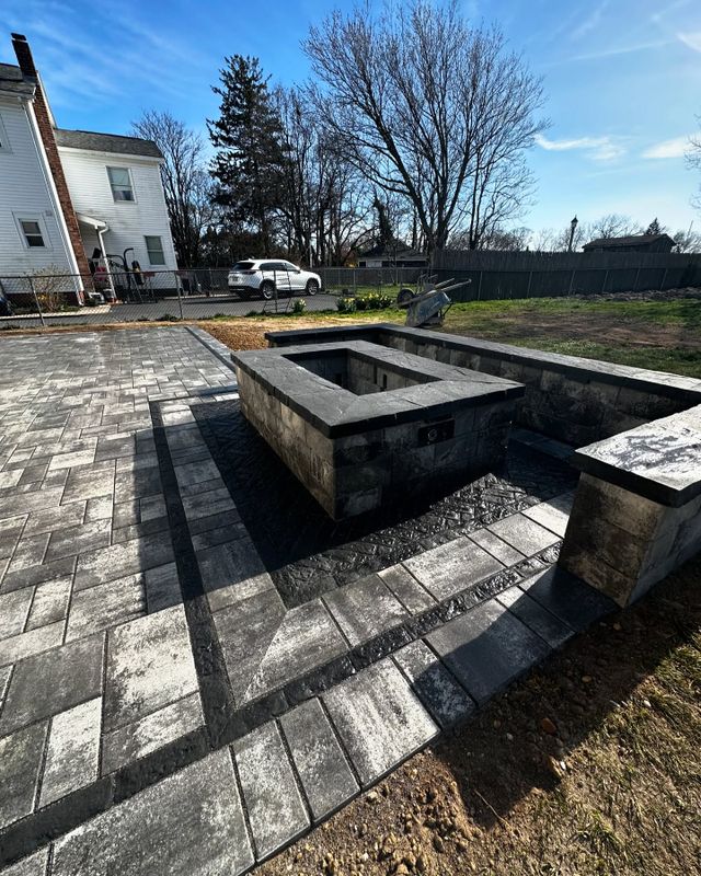 Outdoor Kitchens