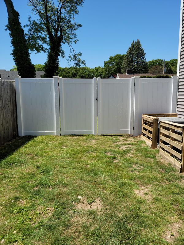 Vinyl Fences