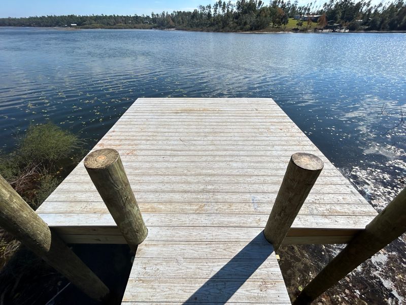 Docks