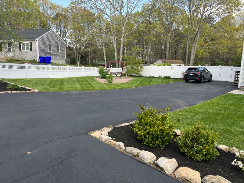 Mulch Installation gallery